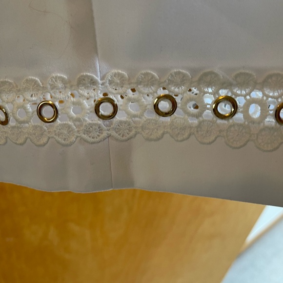 ALFRED DUNNER Barcelona Lace- Embellished Pull On Capri Pants - Size 20W - Picture 6 of 6